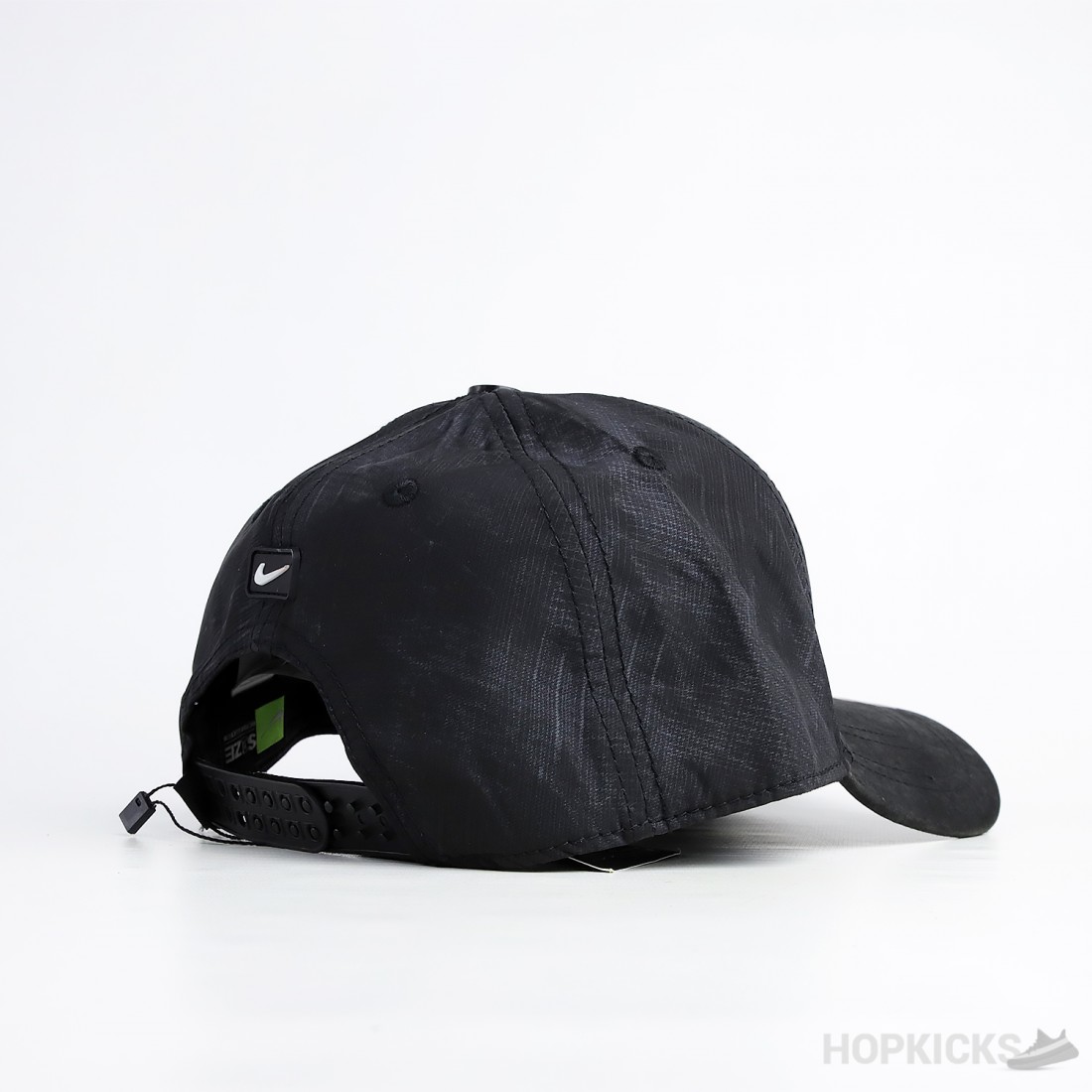 nike big swoosh cap